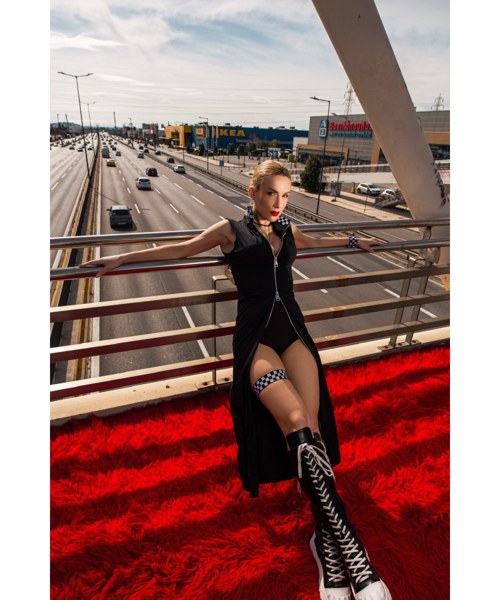 #01/24 BAHRAIN 2024 BLACK DRESS