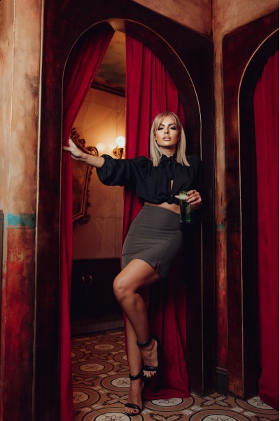 FW // ΜΙΝΙ ΦΟΥΣΤΑ ΨΗΛΟΜΕΣΗ // MINI SKIRT // ΓΚΡΙ