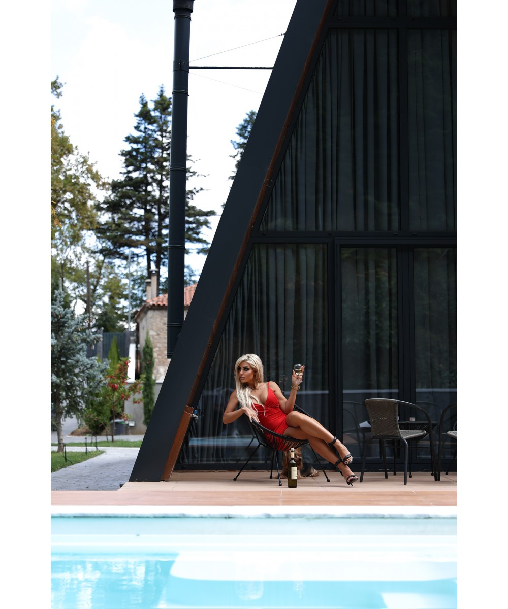 SS ΦΟΡΕΜΑ MINI ΚΟΚΚΙΝΟ με ΣΚΙΣΙΜΟ στο ΠΟΔΙ